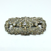 Vintage Art Deco Platinum Diamond Geometric Bar Brooch - Openwork Design Vintage Art Deco Platinum Diamond Geometric Bar Brooch - Openwork Design