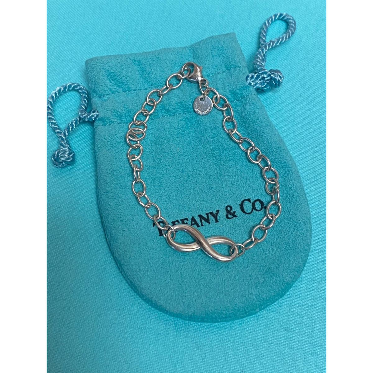 Tiffany & Co Silver Figure Eight Infinity Thick Oval Chain 7.25 Bracelet POUCH