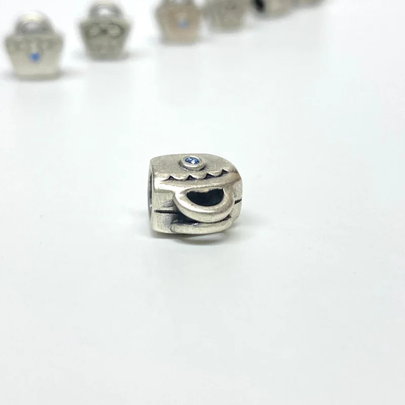 Authentic Pandora Silver Blue CZ Scalloped Purse Bead 790473CZB | RETIRED