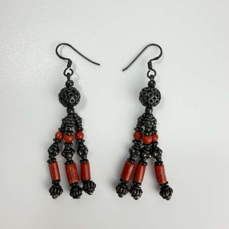 Tibetan Vintage Handmade jewelry set with silver and red coral beads