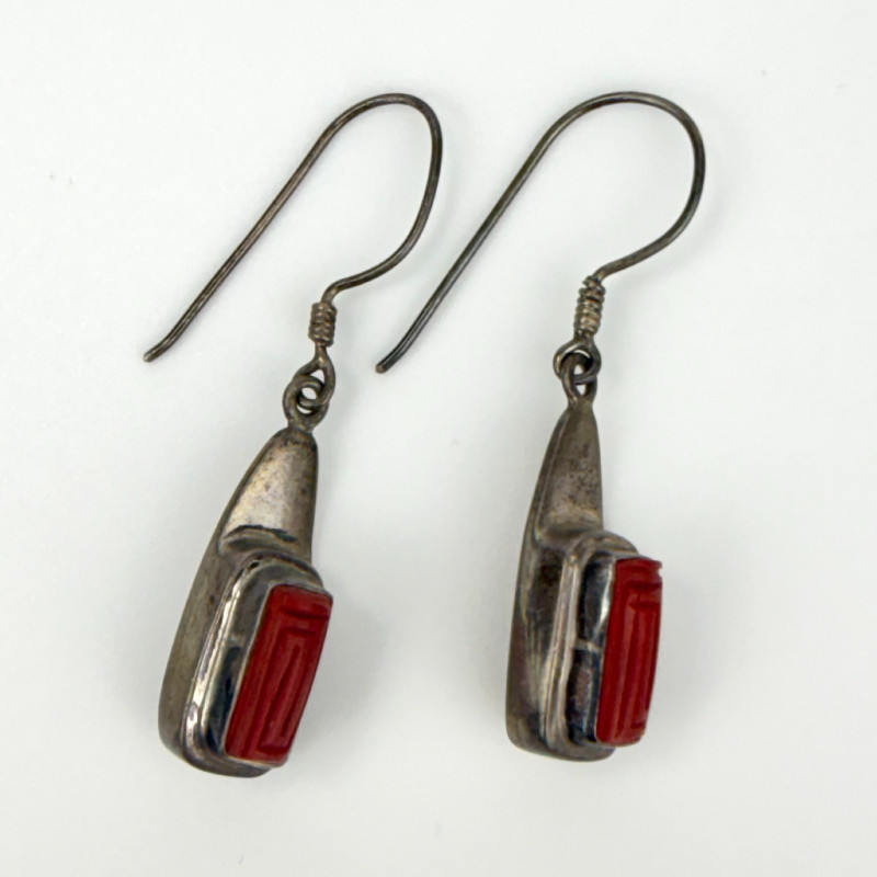 Sajen Cinnabar On Elongated Sterling Silver Drop Earrings Pierced