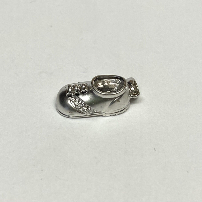 14K Baby Shoe Charm With Engraving 585 0n Pendent 14K Baby Shoe Charm With Engraving 585 0n Pendent
