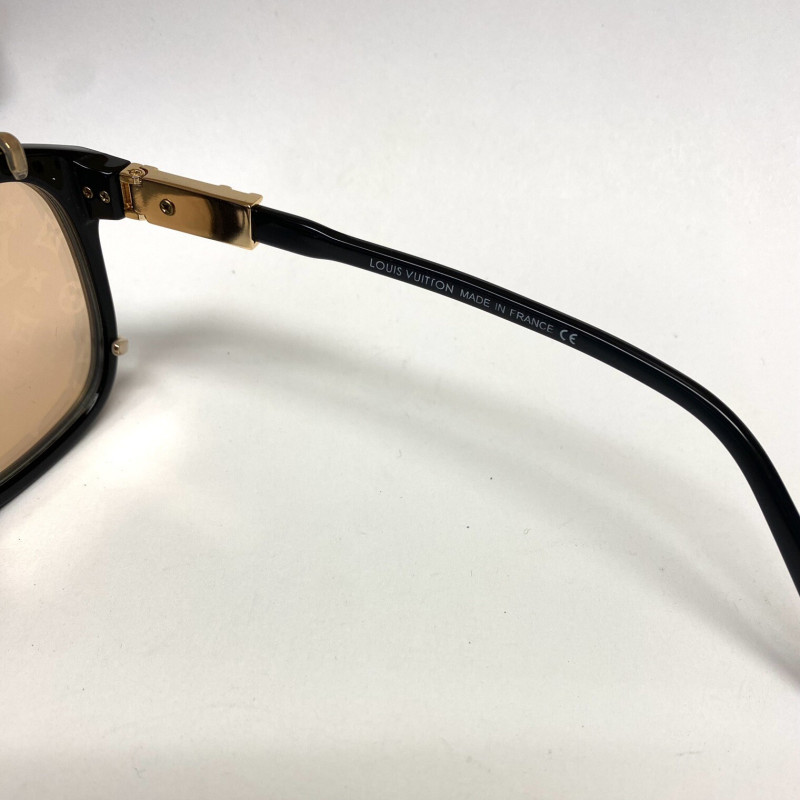 Louis Vuitton LV Z1085E LV Satellite Gold Black Louis Vuitton LV Z1085E LV Satellite Gold Black
