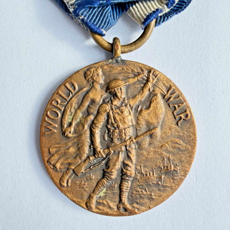 Lot of 4 Original US WWI Bronze Medals — Victory + Service Medals with Ribbons