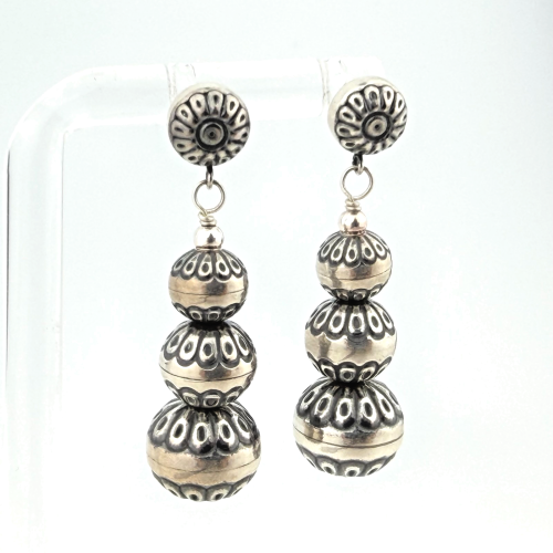 American West Sterling Silver Native Pearl Graduated Dangle Earrings