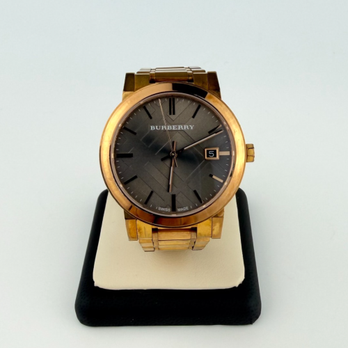 Burberry BU9754 The City Rose Gold Stainless Steel Chronograph Dial Watch Burberry BU9754 The City Rose Gold Stainless Steel Chronograph Dial Watch