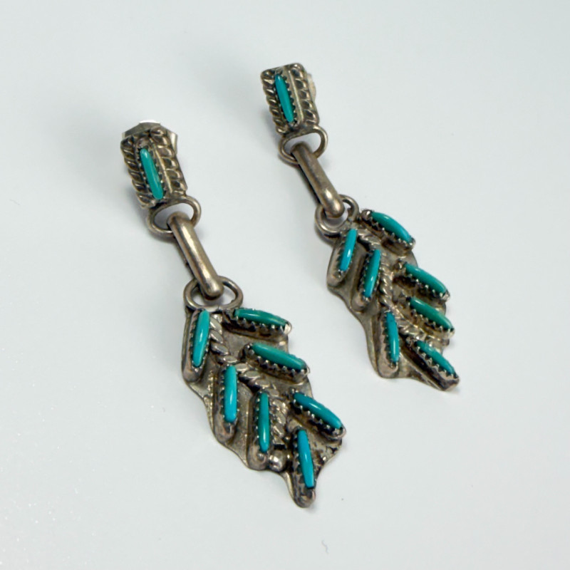 Vintage Native American Turquoise Needle Point Silver Unsigned Earrings