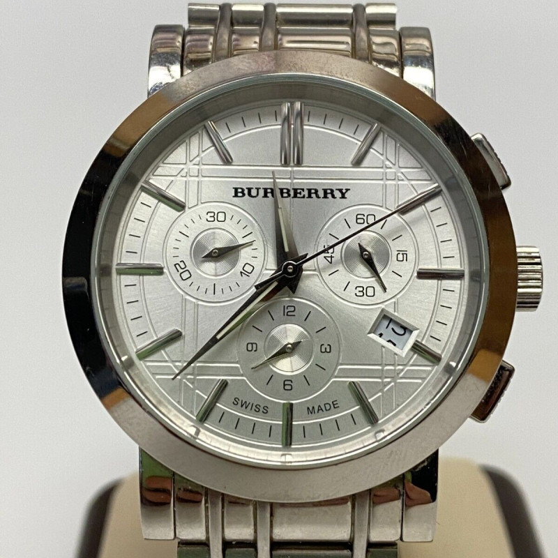 Burberry Chronograph Men's Watch Model BU1372 Stainless Steel Band & Face Burberry Chronograph Men's Watch Model BU1372 Stainless Steel Band & Face