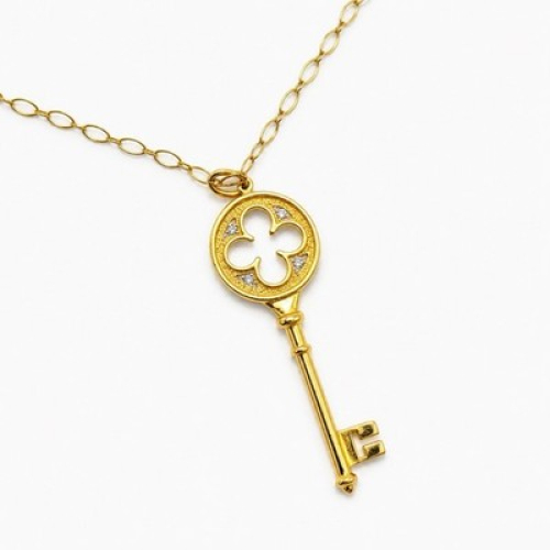 Tiffany & Co 18K White Gold Clover Diamond Key Pendant Ball Bead Chain Necklace Tiffany & Co 18K White Gold Clover Diamond Key Pendant Ball Bead Chain Necklace