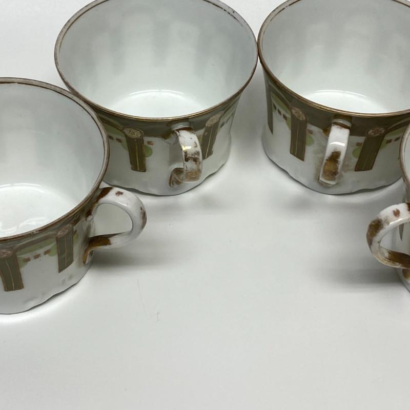 Porcelain tea set of 4 cups and saucers by Gardner Moscow