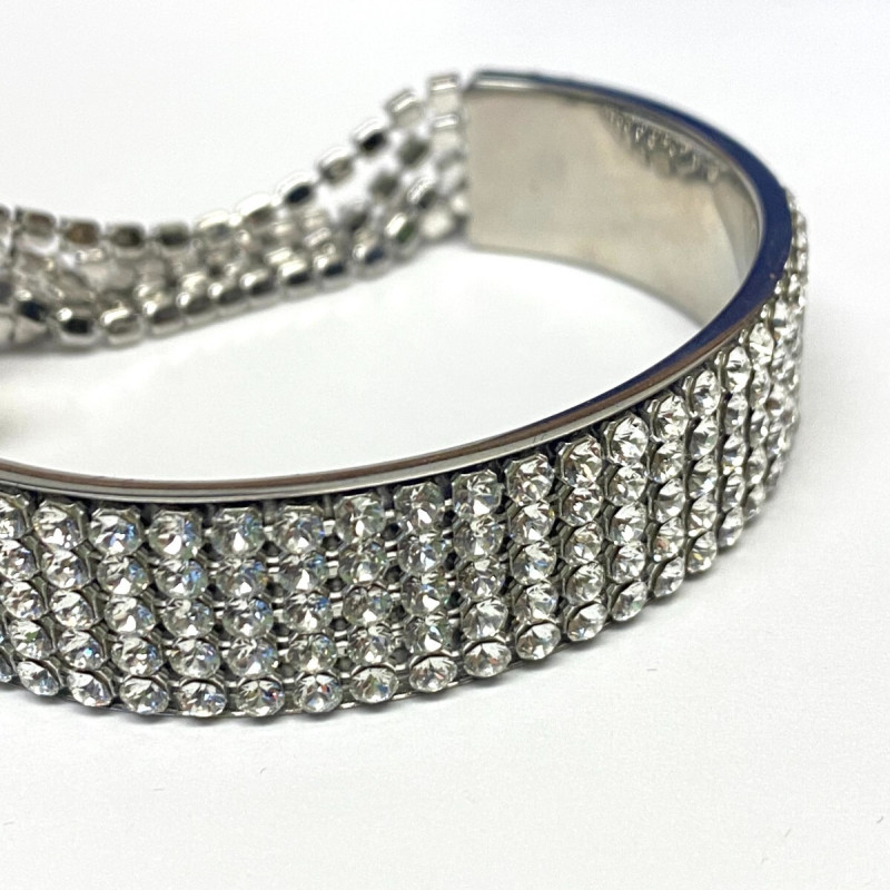 SWAROVSKI Ladies Fit White Stainless Steel Bangle SWAROVSKI Ladies Fit White Stainless Steel Bangle