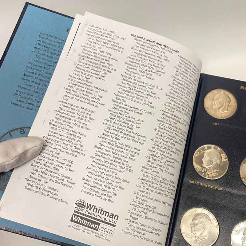 Whitman Album #9131 Eisenhower Dollar 32 Coins 1971 -1978 PDS