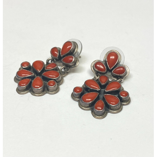 Geneva g. A. Sterling Silver CLUSTER DANGLE EARRINGS Red Mediterranean CORAL Geneva g. A. Sterling Silver CLUSTER DANGLE EARRINGS Red Mediterranean CORAL
