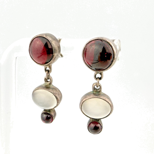 Vintage Janice Girardi Sterling Silver Dangle Earrings - Cat's Eye & Garnets