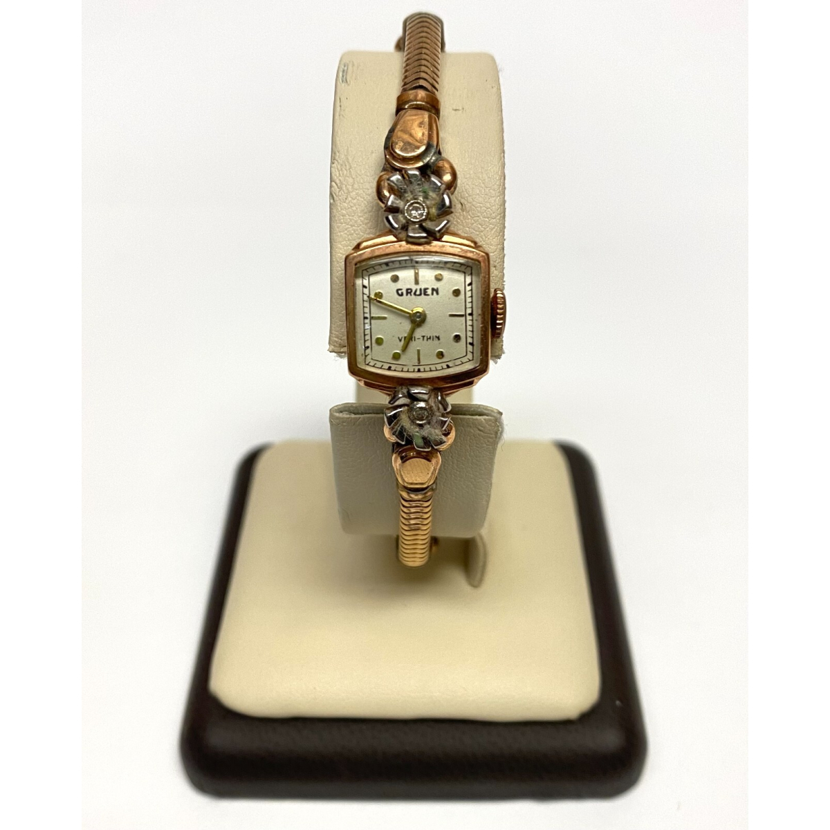 Vintage Ladies GRUEN VERI-THIN Watch 14K Gold 2 Diamonds Swiss Made 17 Jewel