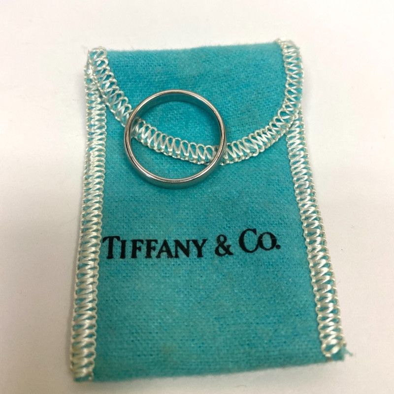 Tiffany & Co. Platinum 6mm Wedding Band Ring size 10 in Box