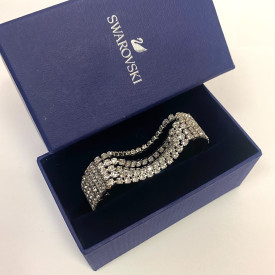 SWAROVSKI Ladies Fit White Stainless Steel Bangle