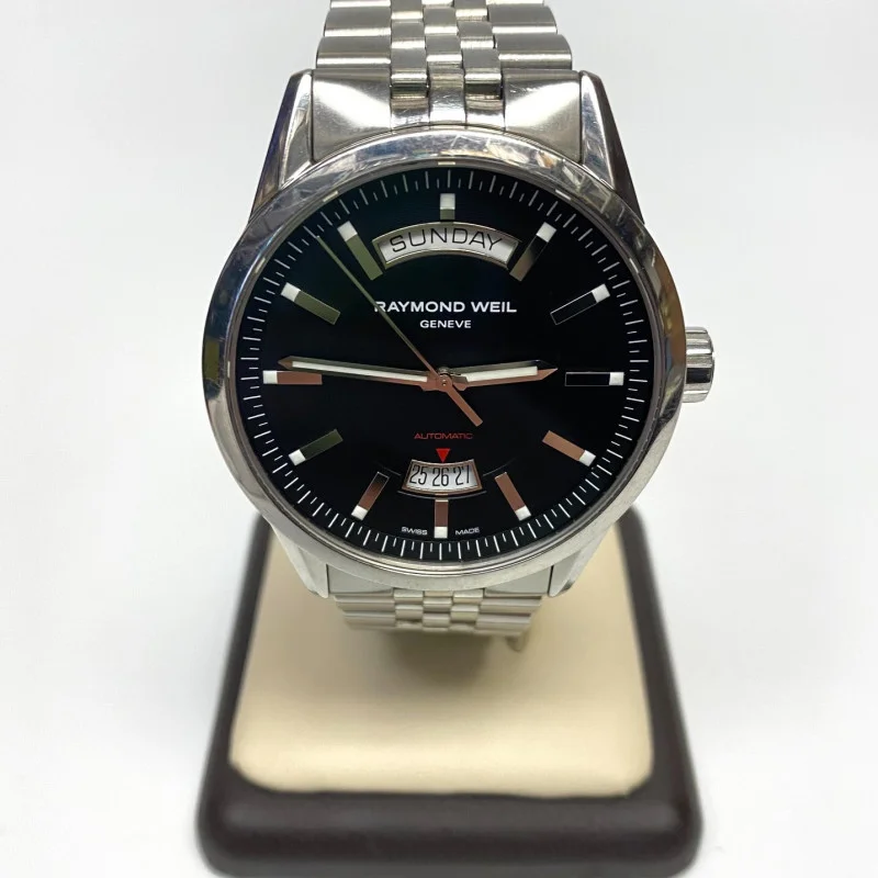 Raymond Weil Geneve Automatic Black Dial Watch 2720