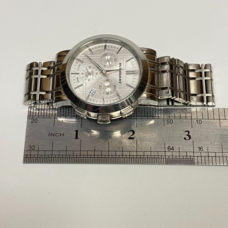 Burberry Chronograph Men's Watch Model BU1372 Stainless Steel Band & Face Burberry Chronograph Men's Watch Model BU1372 Stainless Steel Band & Face