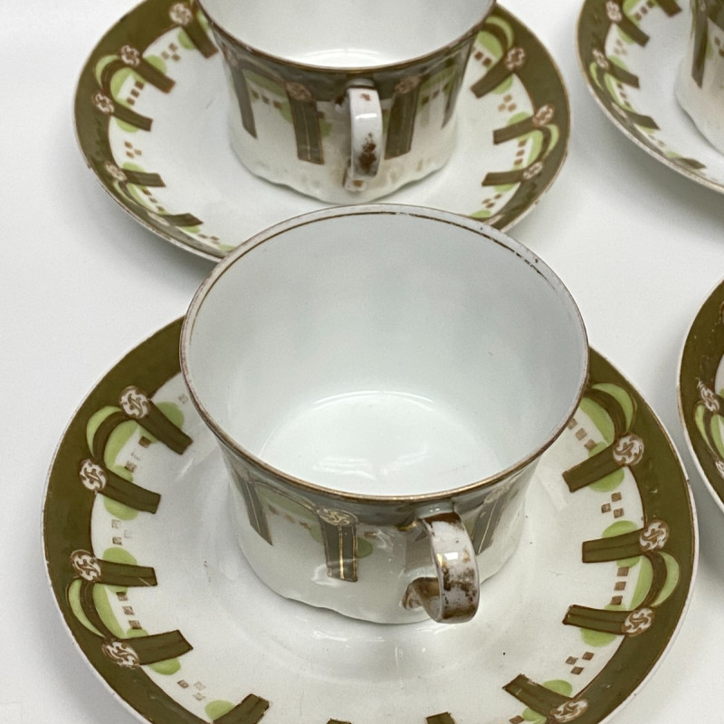 Porcelain tea set of 4 cups and saucers by Gardner Moscow