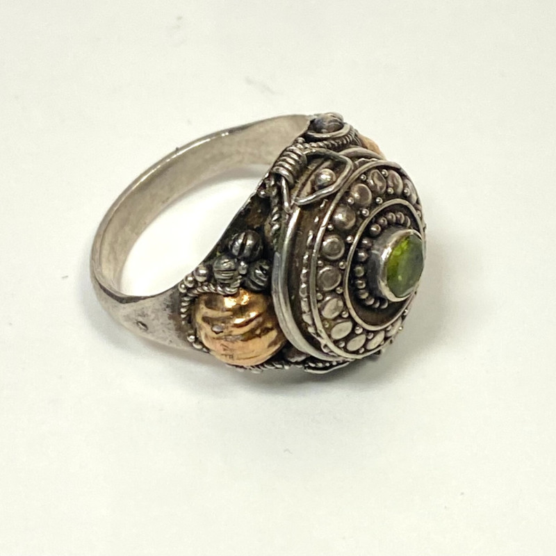 OLD VICTORIAN STYLE STERLING SILVER and 14k, GREEN PERIDOT POISON RING Size 6.7