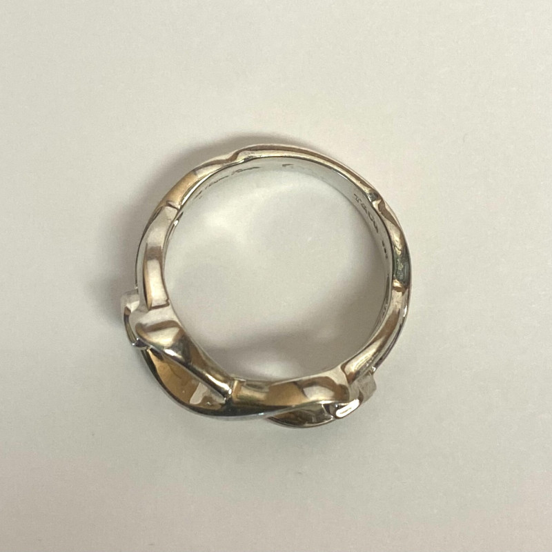 Tiffany & Co. Paloma Picasso Loving Heart Infinity Ring in Sterling Silver Tiffany & Co. Paloma Picasso Loving Heart Infinity Ring in Sterling Silver
