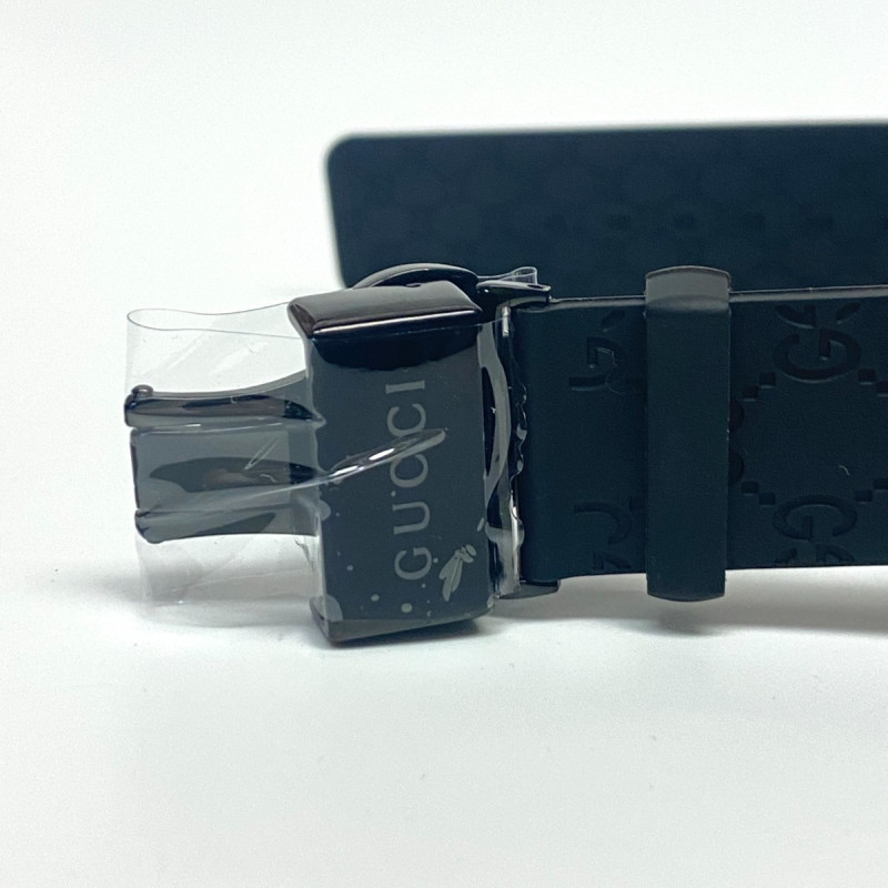 Men's GUCCI 114-2 Digital Watch Custom White Diamonds (3ct) Bezel Men's GUCCI 114-2 Digital Watch Custom White Diamonds (3ct) Bezel