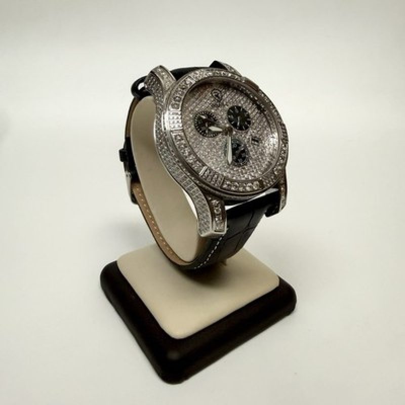 Robb & Co Swiss Chronograph 5.5 CT Genuine Diamond Sapphire Crystal Watch