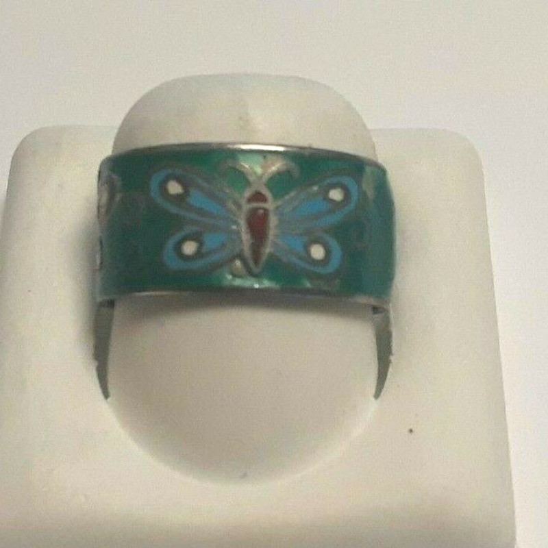 Antique Thailand Sterling Silver Green Multicolored Designed w/ Butterflies Ring Antique Thailand Sterling Silver Green Multicolored Designed w/ Butterflies Ring