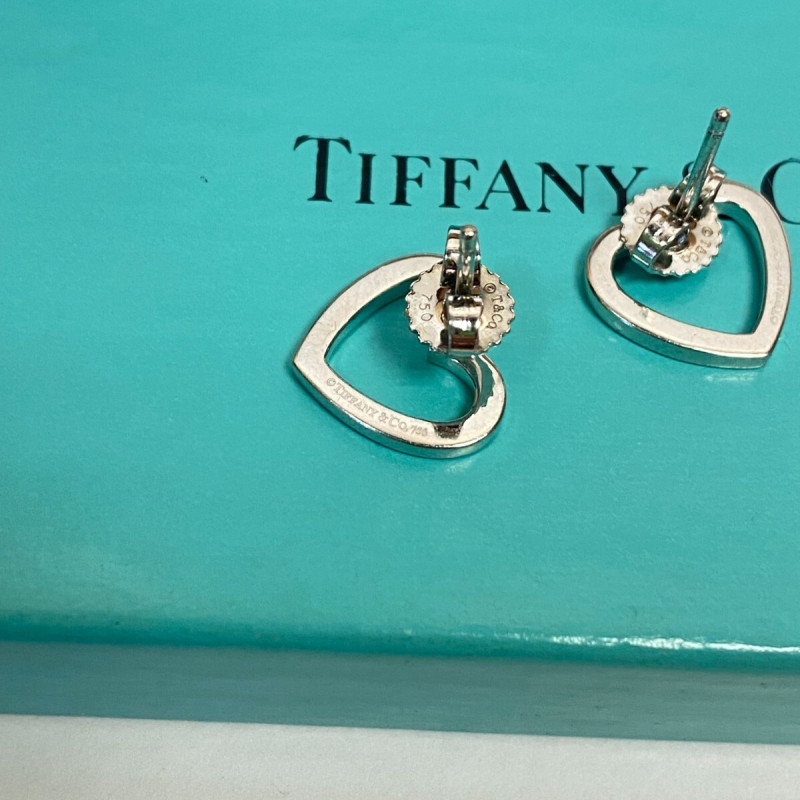 Tiffany & Co. Heart Link Stud Earrings White Gold 750