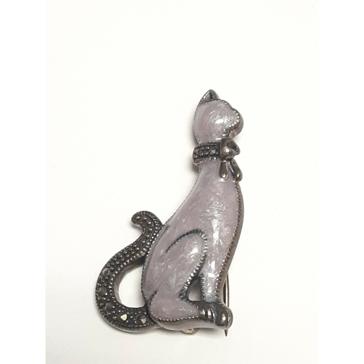 Vintage Sterling Silver Marcasite Beautiful Pink Cat Brooch