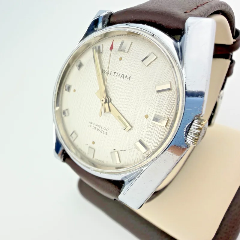 Vintage Waltham 17 Jewel Mechanical Watch Swiss Linen Dial Men's Leather Band