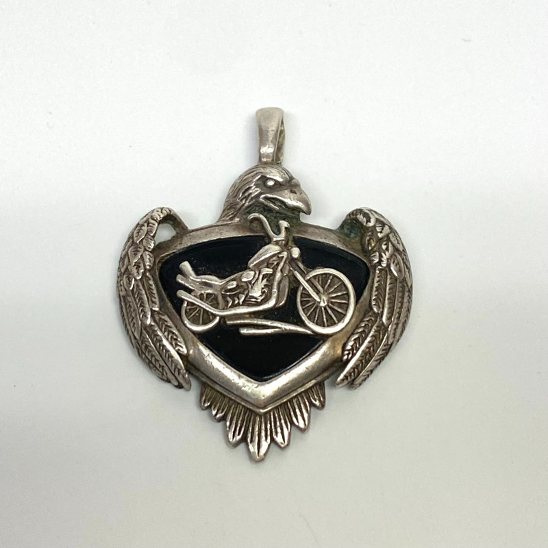 Vintage As Motorcycle Eagle “Live To Ride” Pendant 16.1 Grams Vintage As Motorcycle Eagle “Live To Ride” Pendant 16.1 Grams