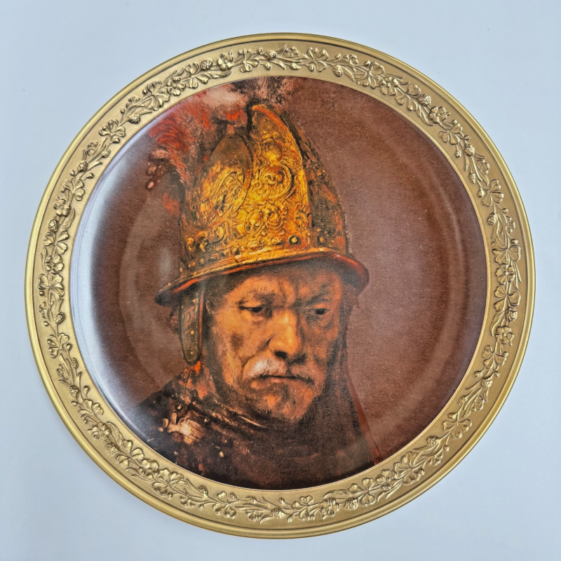 Art Treasures of the World Set 2 Plates Rembrandt Self-Portrait + Man in Helmet