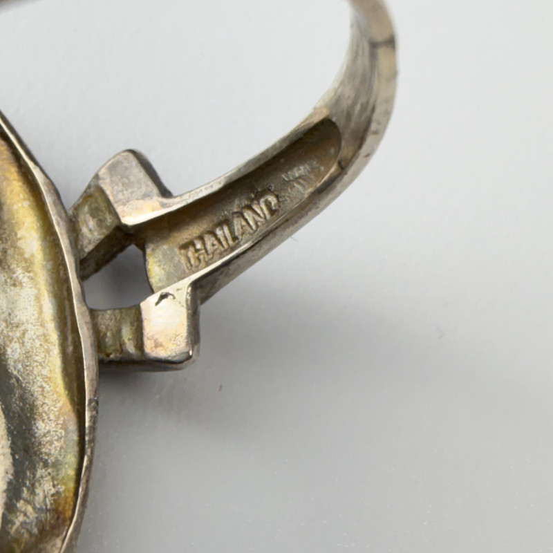 Oval Blue Lapis Lazuli and Marcasite Halo Gemstones Sterling Silver Vintage Ring