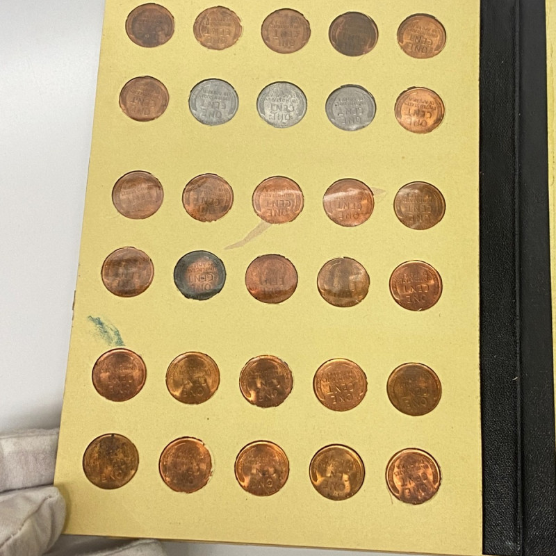 Library of Coins Lincoln Cent Album Vol-3 With 85 Brilliant Uncirculated Cents