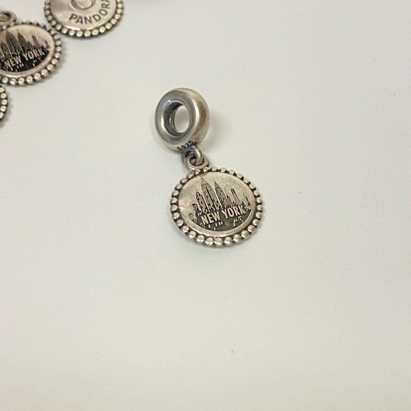 Pandora New York NY City USA America Silver Dangle Charm 791169 RARE Pandora New York NY City USA America Silver Dangle Charm 791169 RARE