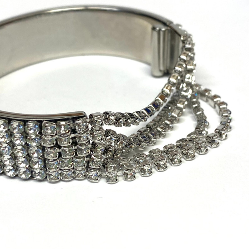 SWAROVSKI Ladies Fit White Stainless Steel Bangle SWAROVSKI Ladies Fit White Stainless Steel Bangle