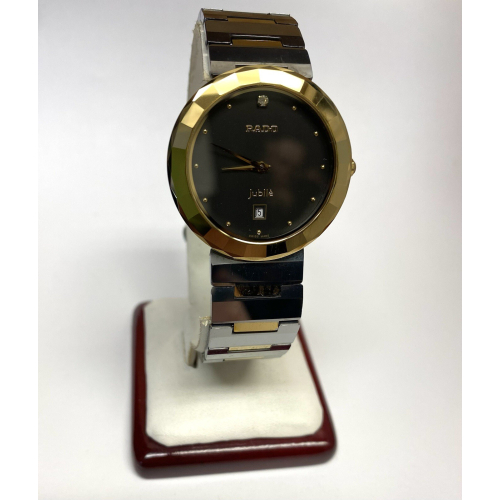 Rado Jubile Gold Plated Bezel Hi Tech Ceramic Scratch Proof Water Sealed Watch Rado Jubile Gold Plated Bezel Hi Tech Ceramic Scratch Proof Water Sealed Watch