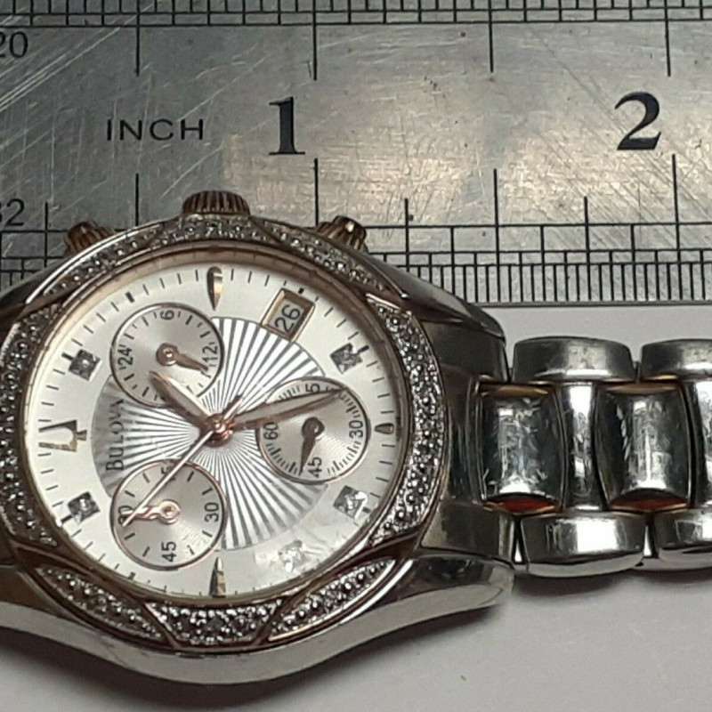 BULOVA DIAMOND WATCH, Wrist size 6.25 inches BULOVA DIAMOND WATCH, Wrist size 6.25 inches