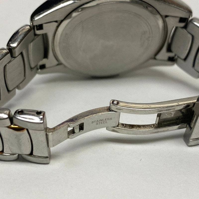BULOVA DIAMOND WATCH, Wrist size 6.25 inches BULOVA DIAMOND WATCH, Wrist size 6.25 inches