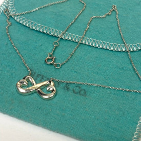 Tiffany & Co. Paloma Picasso Sterling Silver Double Heart Pendant Necklace