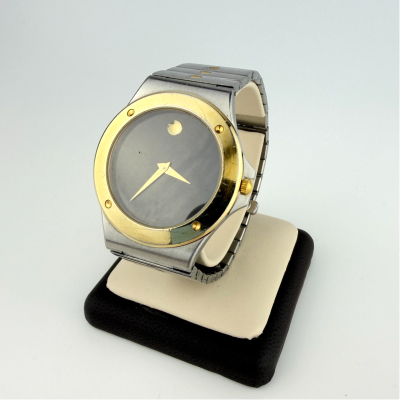 Movado Swiss Museum Classic Mens St. Steel Watch Gold tone Dots Two-Tone