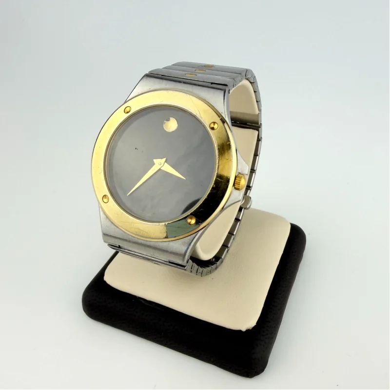 Movado Swiss Museum Classic Mens St. Steel Watch Gold tone Dots Two-Tone