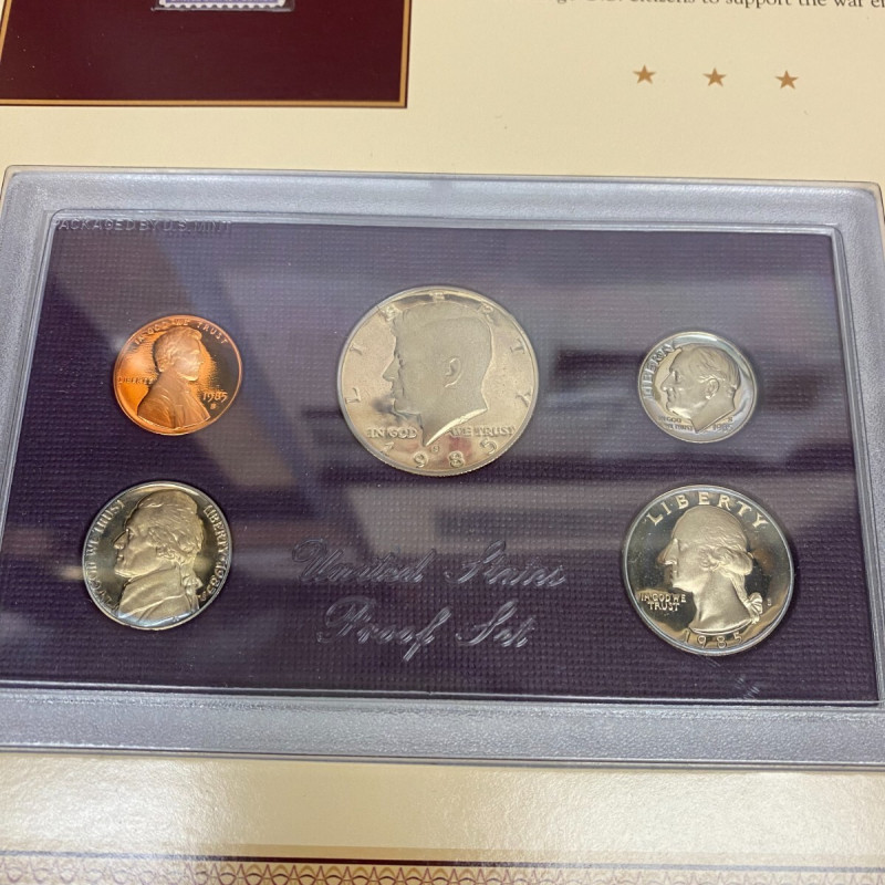 1985 San Francisco Mint Proof Set with Historic 1942 First Independence Day Stam