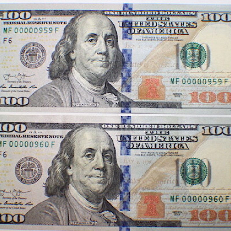 PMG FANCY LOW SERIAL NUMBER 100$ BILL 2013 MF00000959F MF00000960F