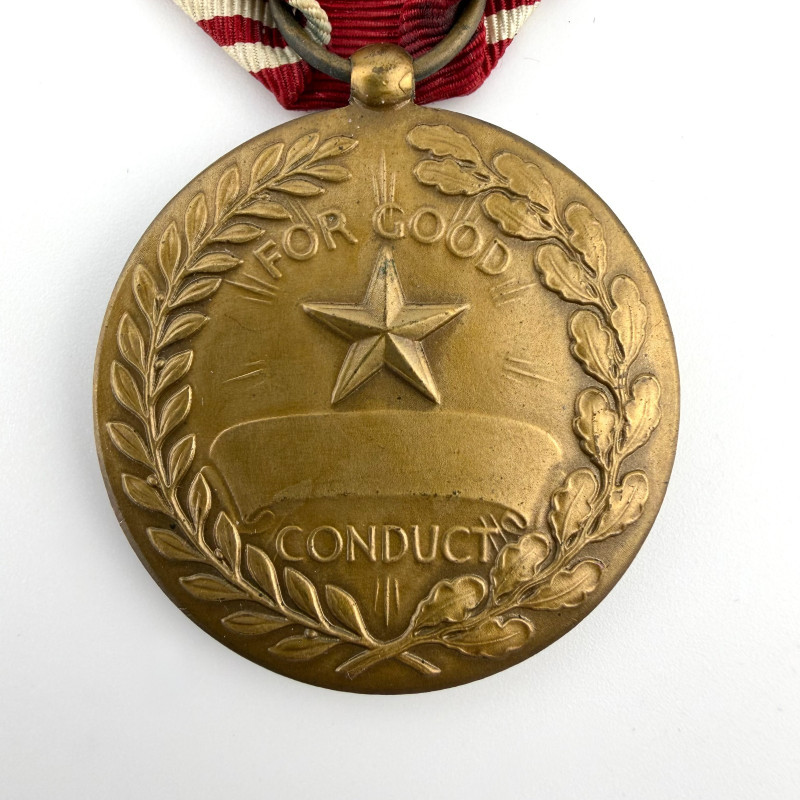 VINTAGE WWII WW2 US ARMY "FOR GOOD CONDUCT" EFFICIENCY, HONOR & FIDELITY MEDAL