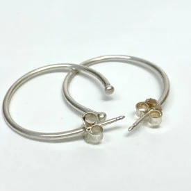100% Authentic Pandora Post Medium Round Smooth Hoop Earrings - 290650