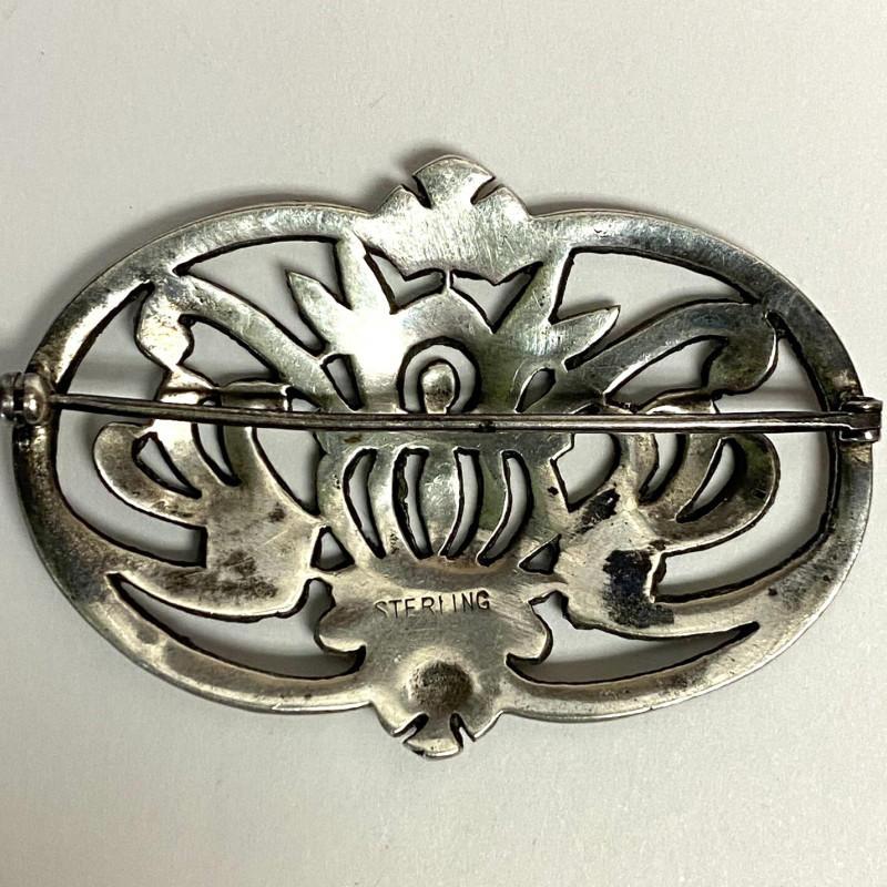 Vintage Designed Flower Patterned Marcarsite Brooch Pin Vintage Designed Flower Patterned Marcarsite Brooch Pin