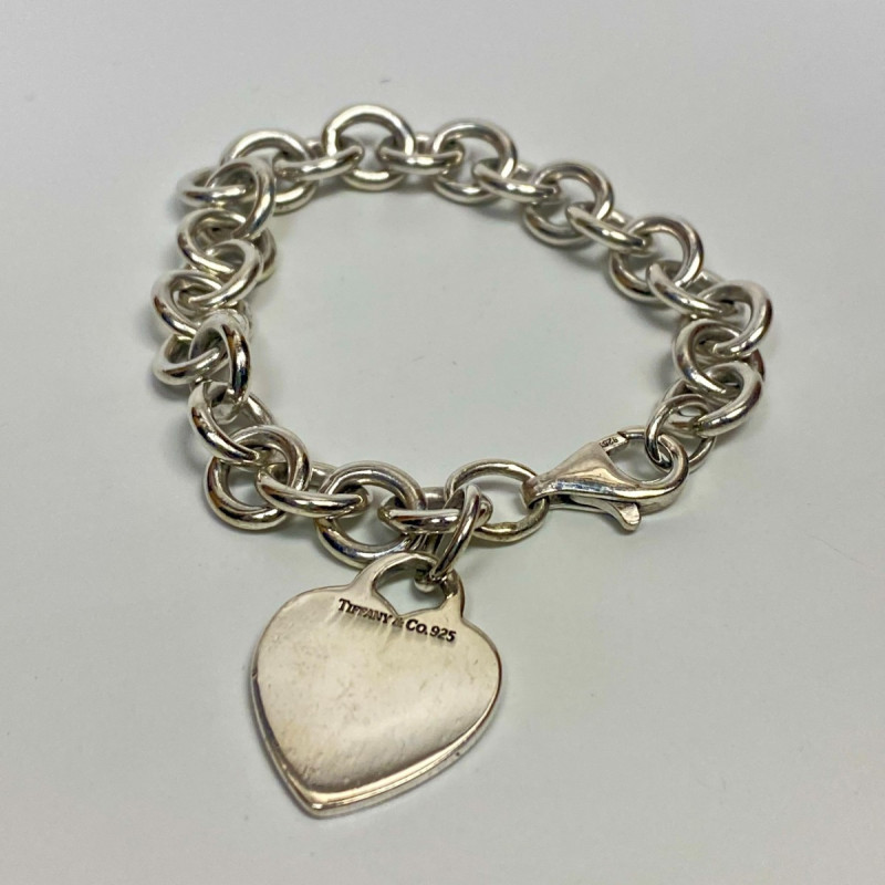 Tiffany & Co Sterling Silver Blank Heart Link Bracelet Retired